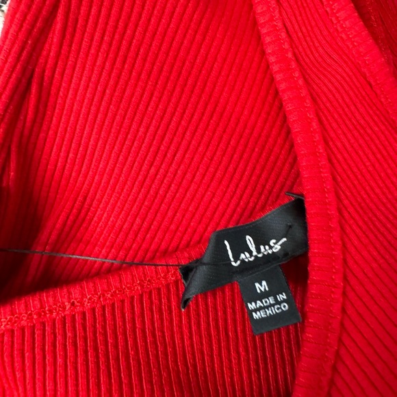 Lulu’s red ribbed one-shoulder skirt set - Picture 4 of 4